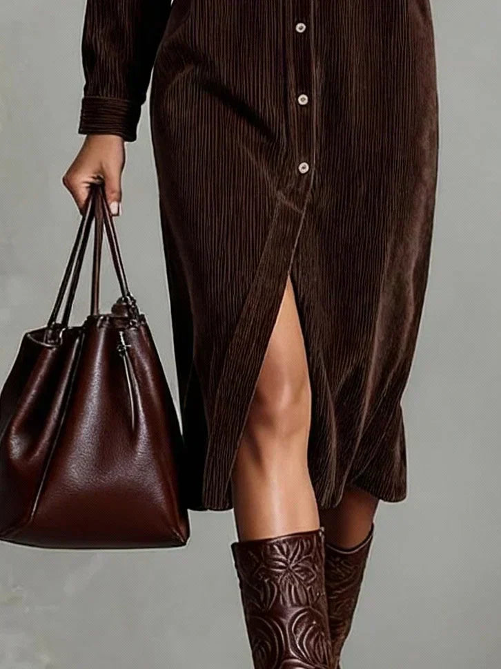 Aurovia | Elegancka Sukienka z Rozkloszowanym Dolem